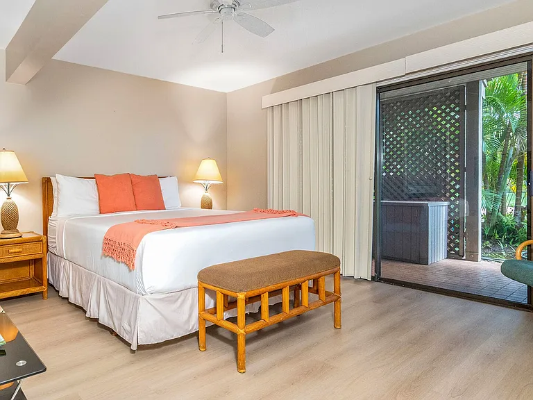 Wailea Ekolu Pl — Photo 4