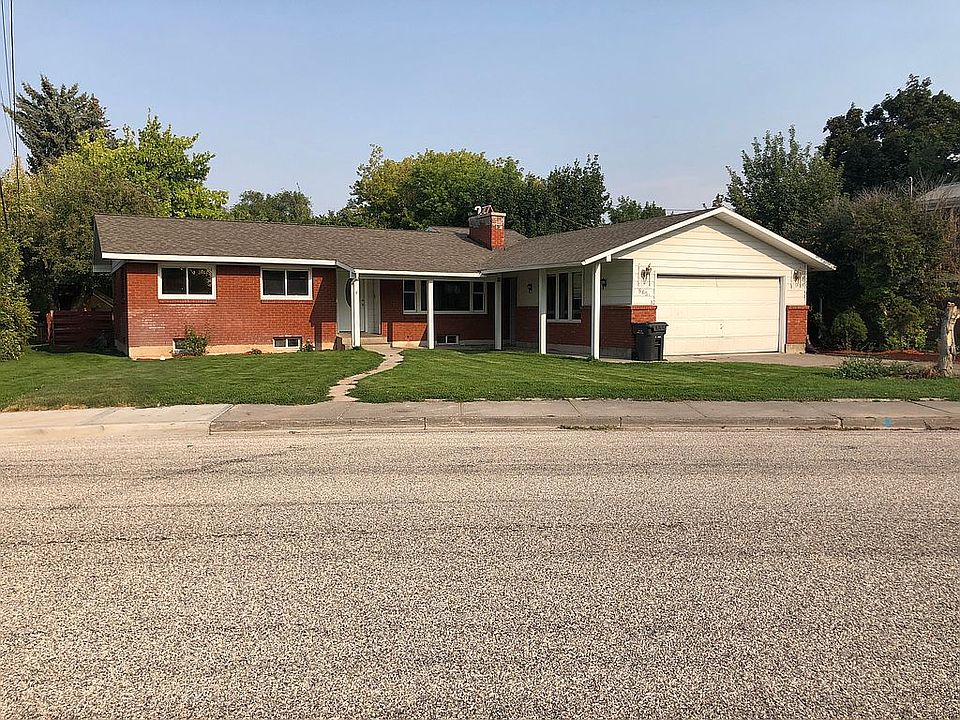 1st image of 865 Cranmer Ave