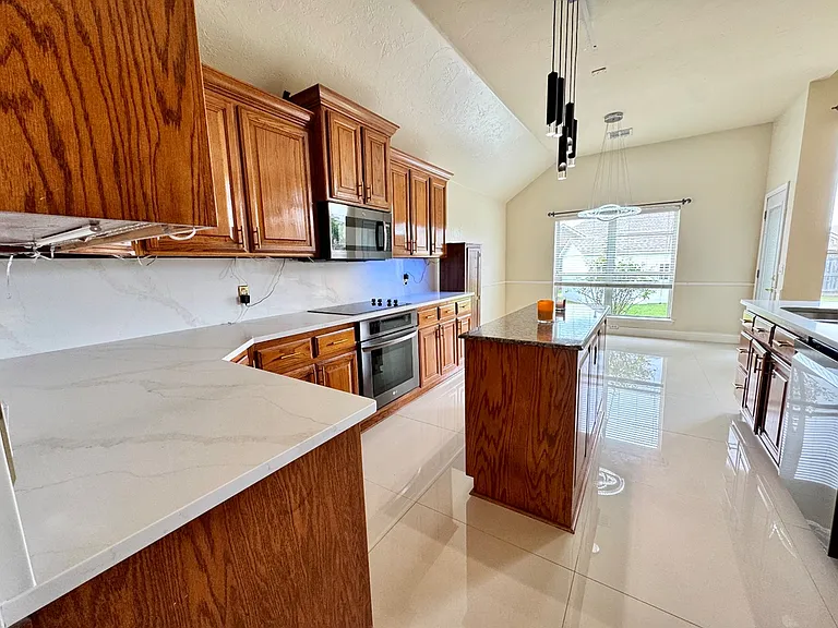 4409 Whitmere Ct — Photo 7