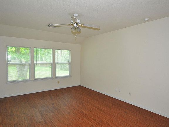 4th image of 10841 Royal Tricia Dr