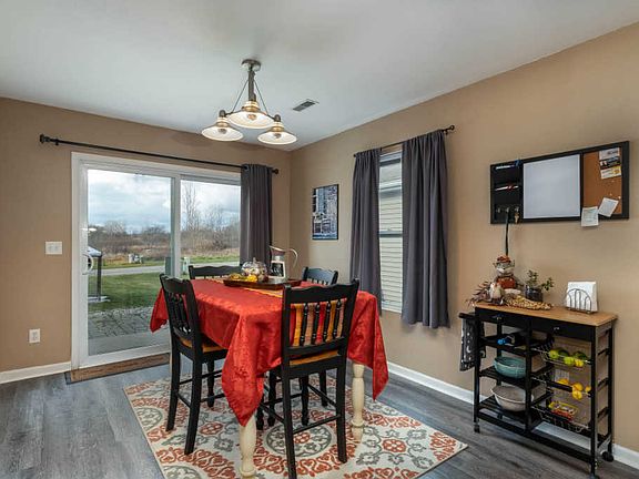 4th image of 2118 Kensington Park Cir