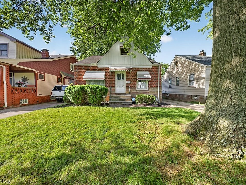 1st image of 8122 Fernhill Ave