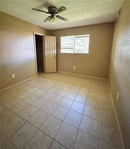 2537 English Colony Dr — Photo 6