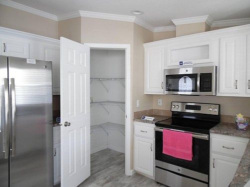 1st image of 15138 Savanah Ave