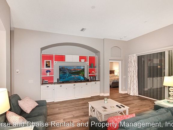 5th image of 1527 San Ysidro Way