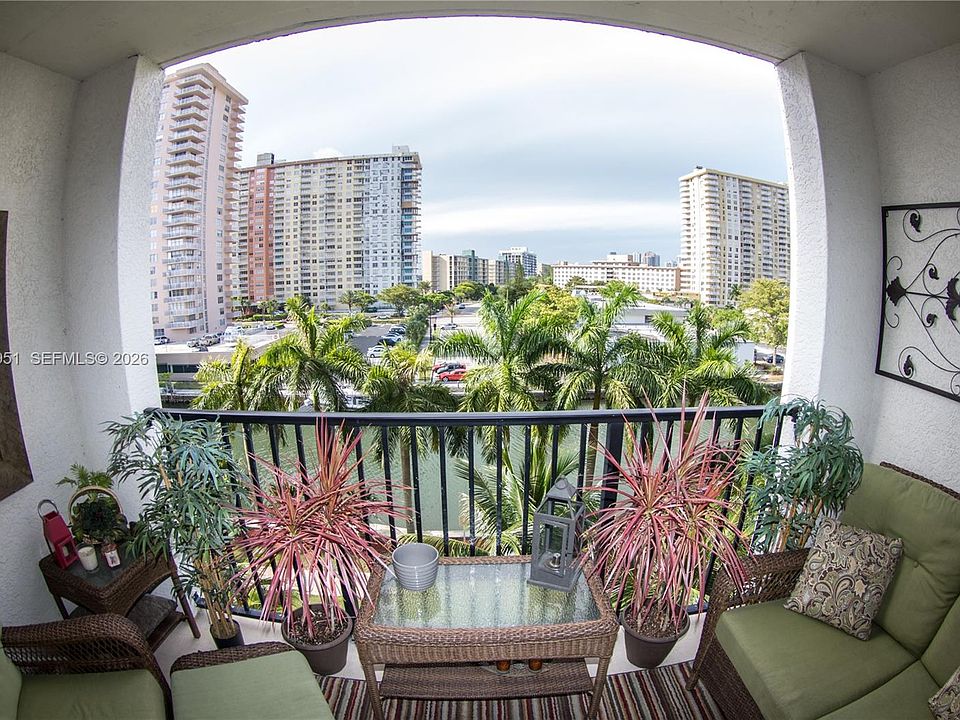 1st image of 17150 N Bay Rd APT 2512