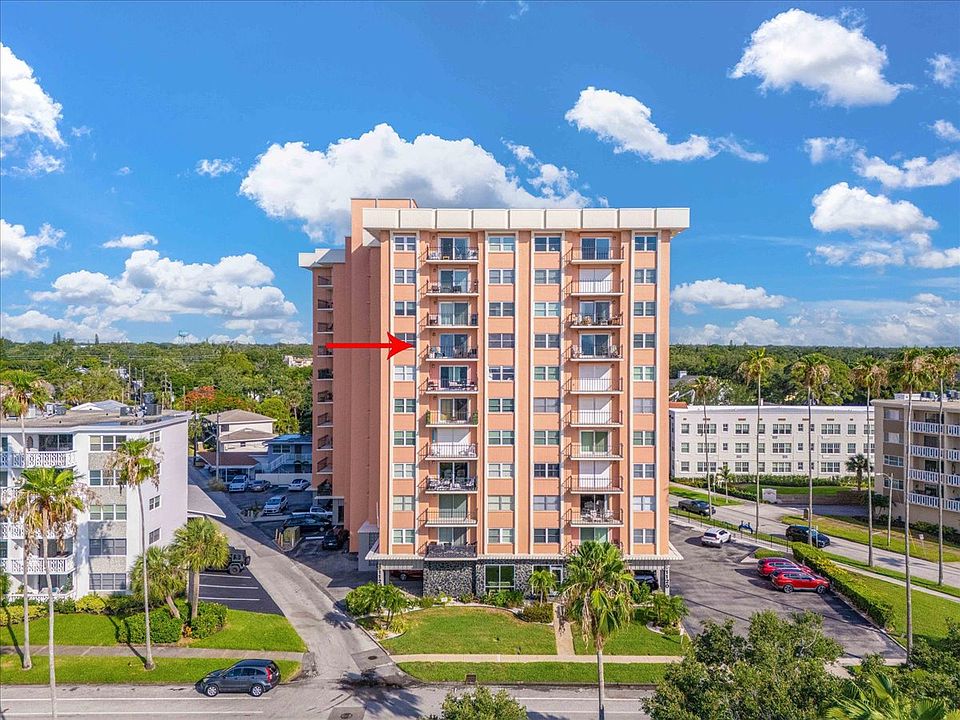 1st image of 1120 N Shore Dr NE Unit 802