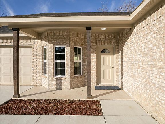 4th image of 14904 Oakwood Ln