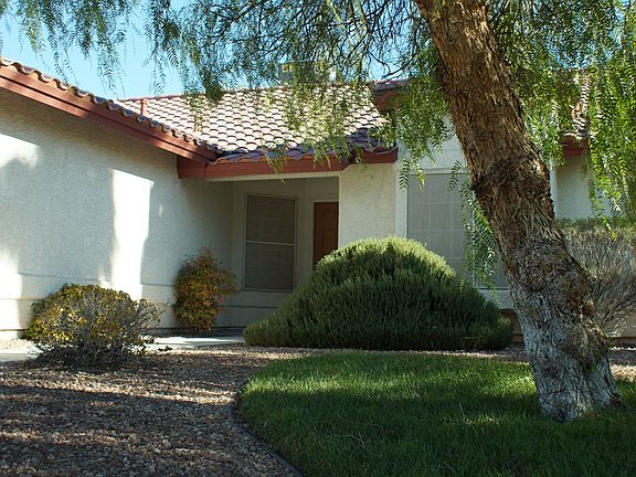4th image of 8050 Skywall Ct