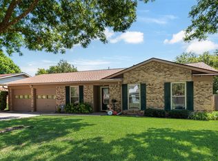 13208 Flagstone Ln, Dallas, TX 75240