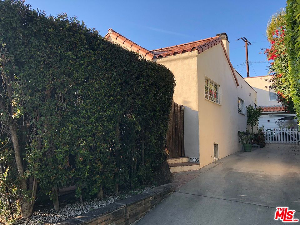 1st image of 9001 1/2 Elevado St