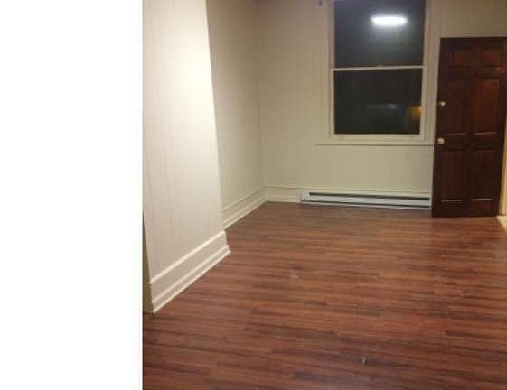 2nd image of 1226 E Chelten Ave