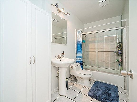 2nd image of 13830 Arlee Ave