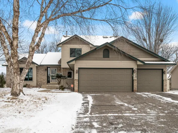 9026 Prestwick Pkwy N, Brooklyn Park, MN 55443