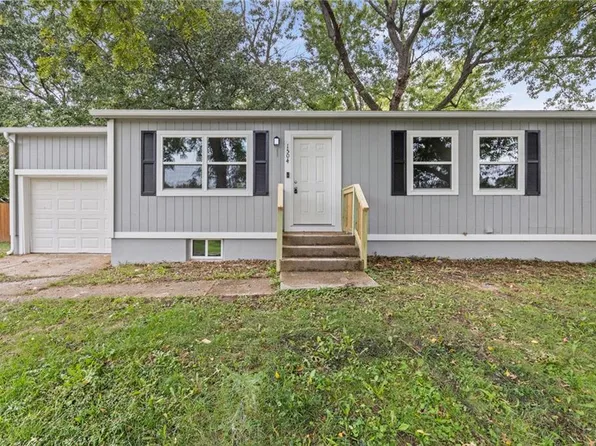 1504 N Emery St, Independence, MO 64050