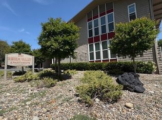 2101 Donald Dr APT 28, Moraga, CA 94556