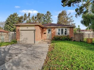6 Argyle Rd, Barrie, ON L4N6P9