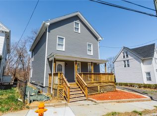 31 Willetts Ave, New London, CT 06320