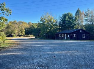 523 Farren Surrena Rd, Harrisville, PA 16038