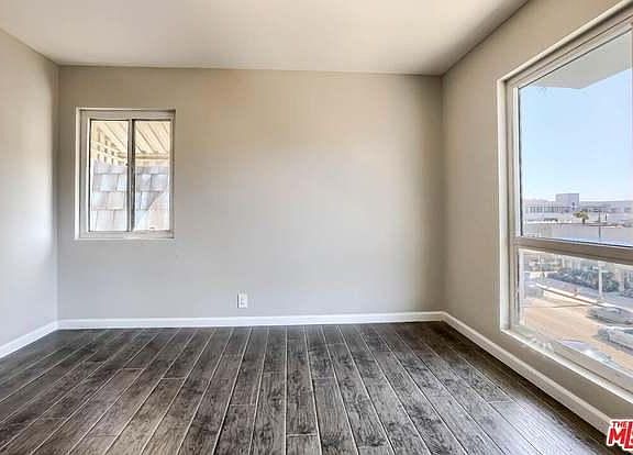 5th image of 1140 E Ocean Blvd