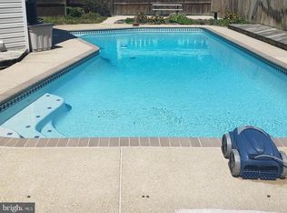 1629 Fairhill Dr, Edgewater, MD 21037