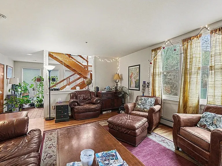 623 Marine St — Photo 13