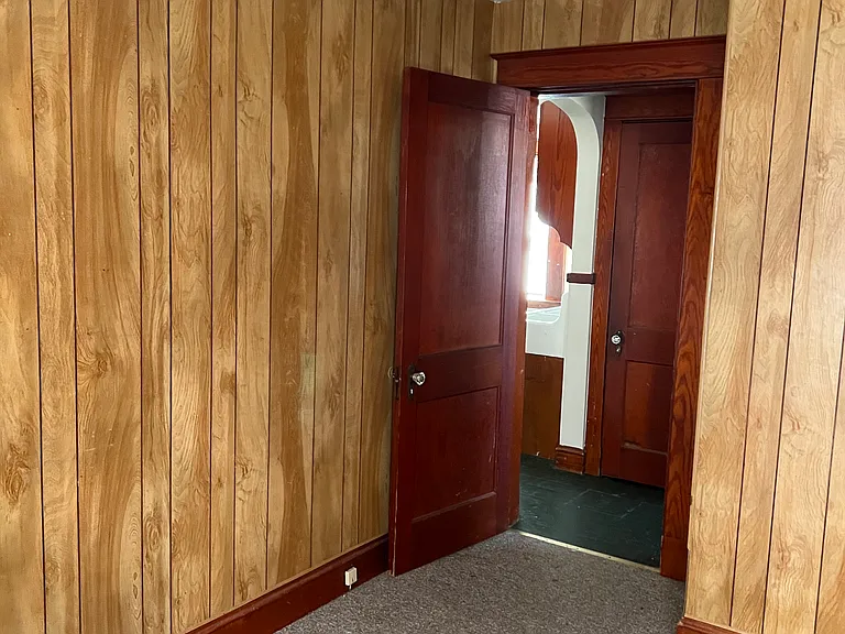 94 Walnut St #1 — Photo 11
