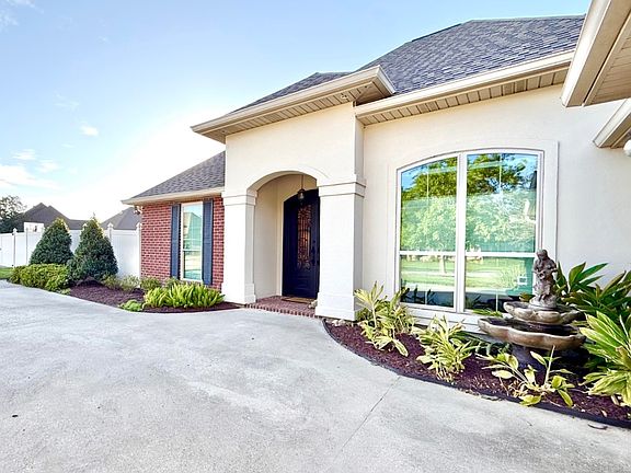 4th image of 1091 Oak Harbor Dr