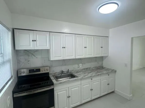 9411 Little River Dr, Miami, FL 33147