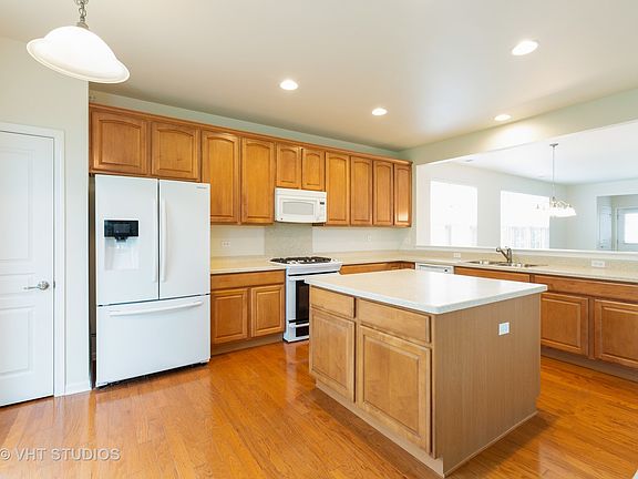 4th image of 13973 Redmond Dr