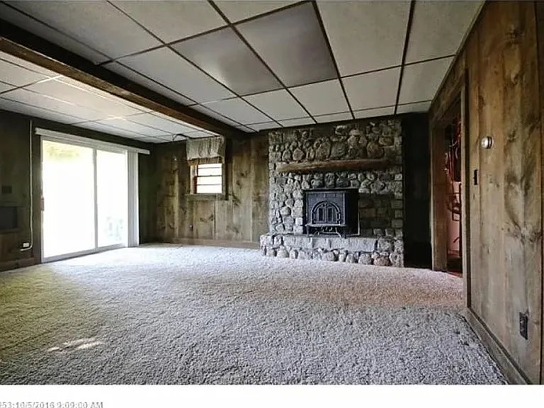 40 Claman Dr — Photo 20