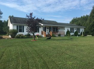 2532 E 30th Rd, Cadillac, MI 49601