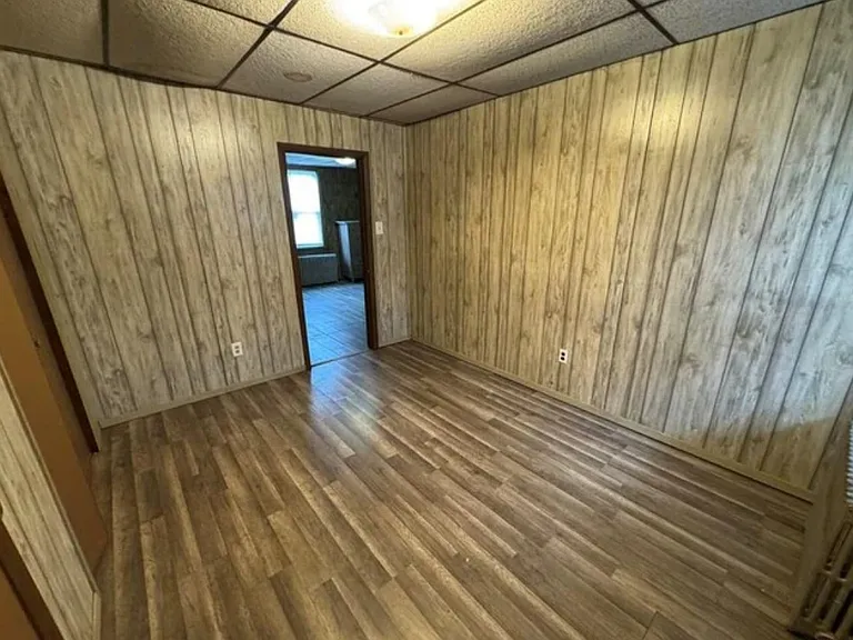 530 Naylor Rd #B — Photo 9