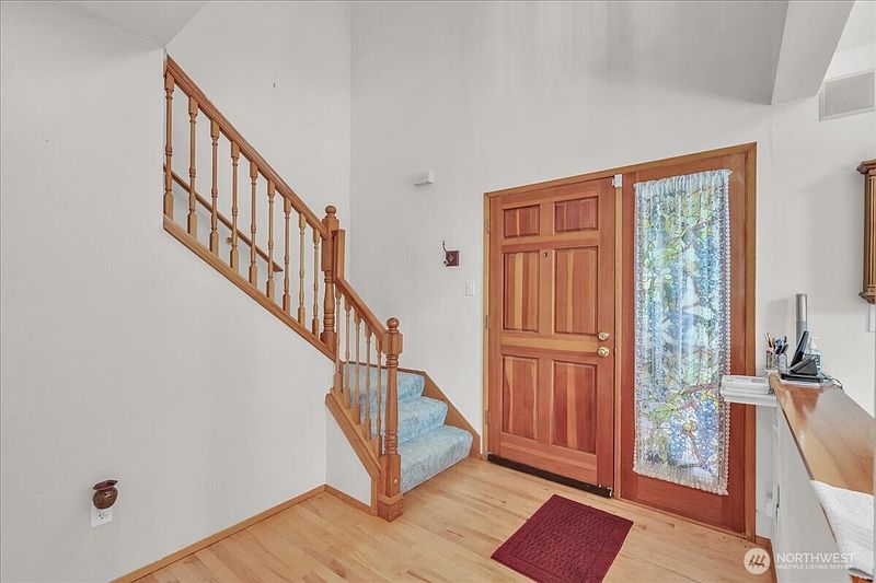 5th image of 19002 20th Street NW