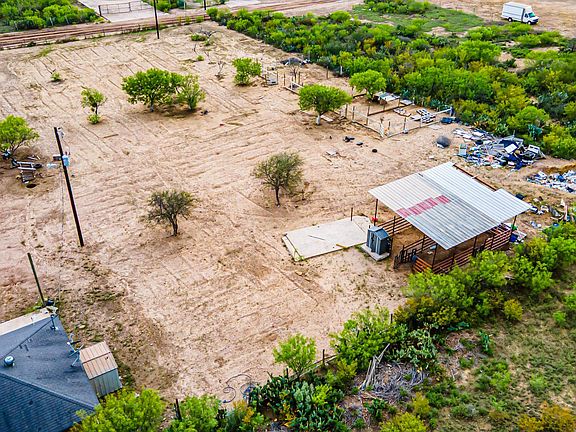 5th image of 249 Los Fresnos Rd