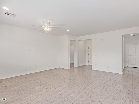 3rd image of 5695 E SANTA CLARA Drive