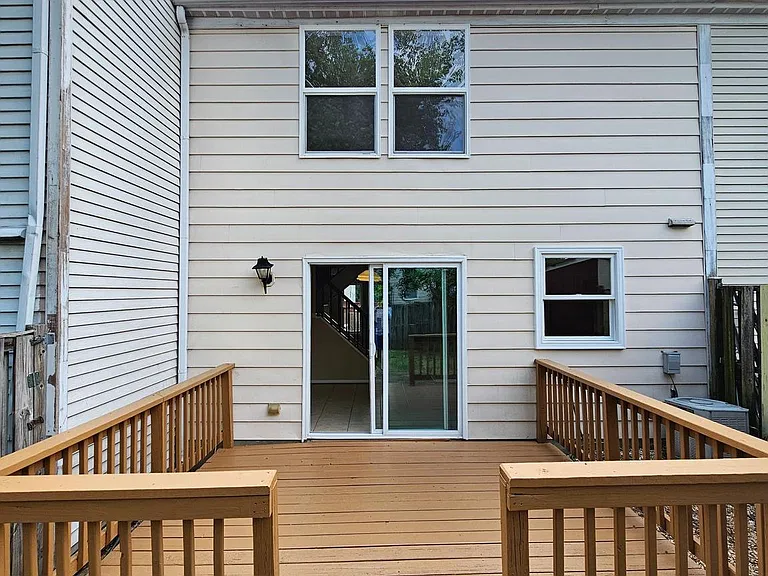 509 Beebe Ct — Photo 28