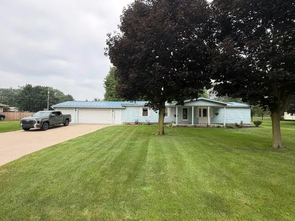 202 Elm St, White Pigeon, MI 49099
