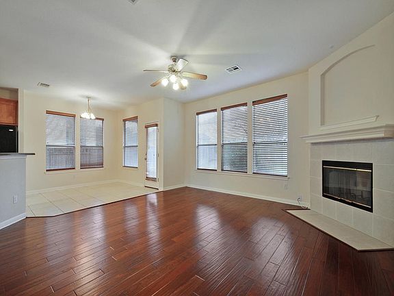 5th image of 1521 Homewood Cir