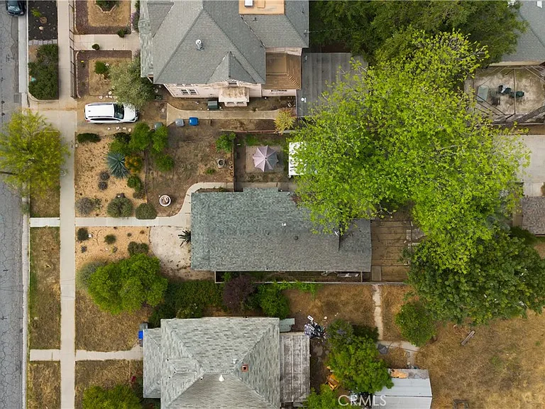 3359 Locust St — Photo 32