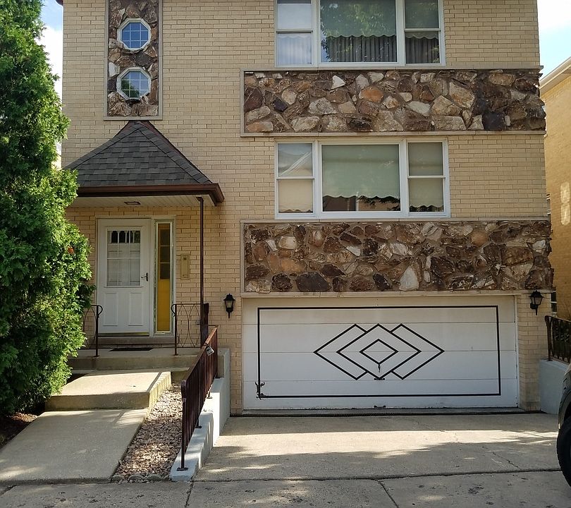 1st image of 8653 W Catherine Ave