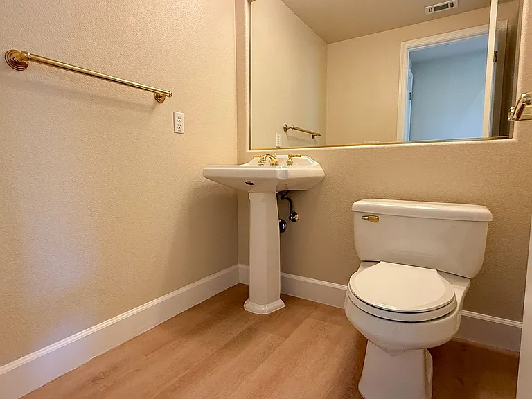 1197 Eagle Valley Ct — Photo 23