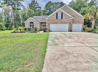 Three Oak Ln, Conway, SC 29526
