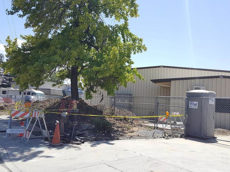 1st image of 1041 Commercial Ct
