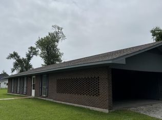 136 Maddox Rd, Westlake, LA 70669