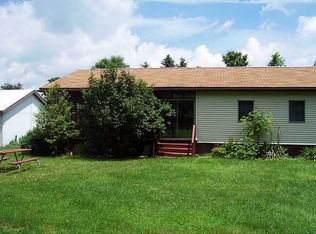 121 Swing Ln, Greensburg, PA 15601
