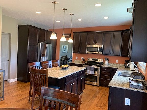 5th image of 1530 Township Road 655