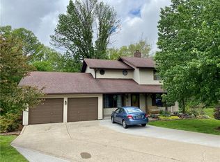 2480 Legendary Dr, Martinsville, IN