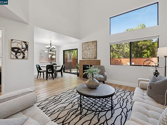 3rd image of 4966 Bayleaf Ct