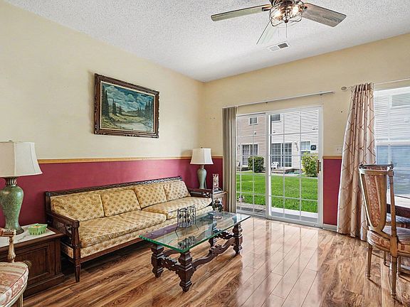 5th image of 505 Beach Walk Pl. #505
